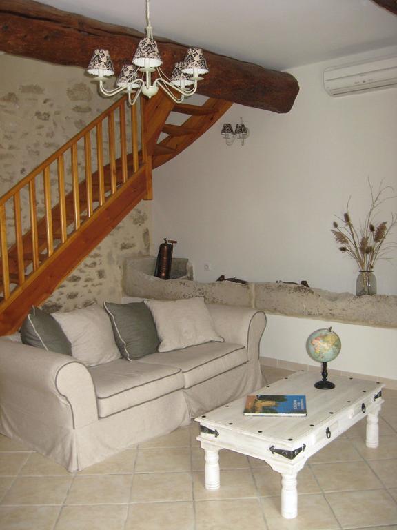 Bed and Breakfast Mas Du Puits Courthezon Номер фото